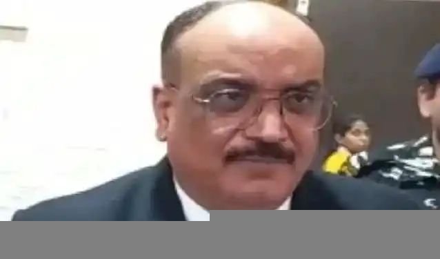 झारखंड : ED ने कैश कांड के दस्तावेज सौंपे, CBI की पूछताछ में वकील राजीव कुमार ने खुद को बताया निर्दोष!