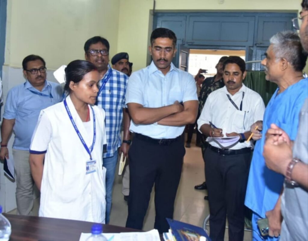 पटना का माडल बनेगा एसजीजीएस सदर अस्पताल; हीटवेब, लू व चमकी बुखार के पीड़ितों के इलाज की व्यवस्था देखने पहुंचे डीएम