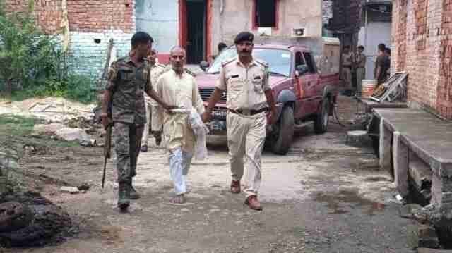 नालंदा में बाप-बेटे की ताबड़तोड़ फायरिंग से दहशत