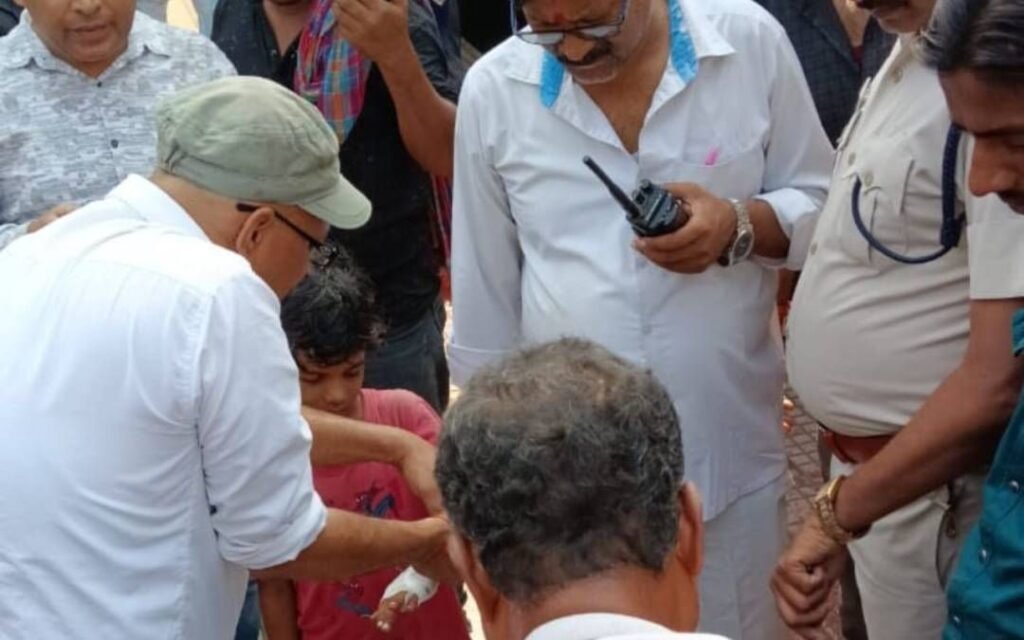 मुजफ्फरपुर में अवध-असम एक्सप्रेस में पटाखा विस्फोट से मचा हड़कंप, कई यात्री घायल