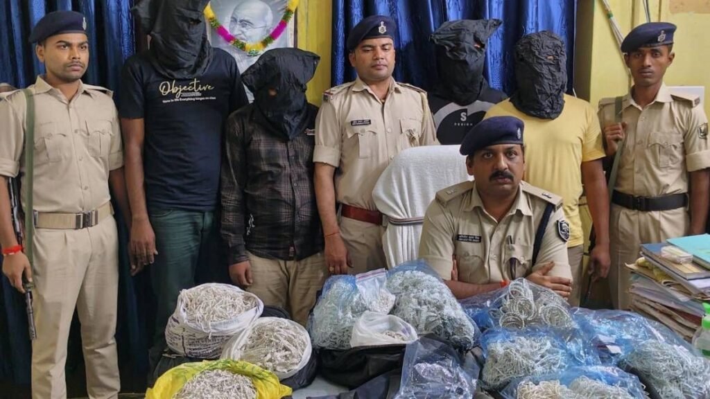 बंगाल की चांदी का बिहार में काला कारोबार, होटल पहुंची पुलिस