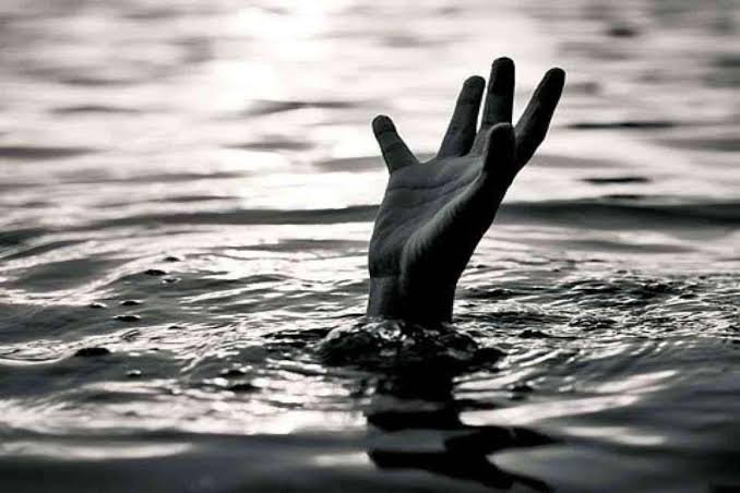 बिहार के रोहतास में जीजा के साथ घर लौट रही साली ने नहर में लगाई छलांग।