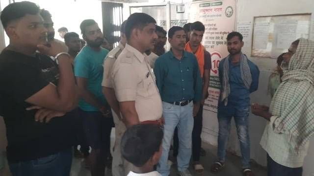 दिवाली की रात प्रेमिका से मिलने गया था किशोर, चोर बताकर मार डाला; चार गिरफ्तार