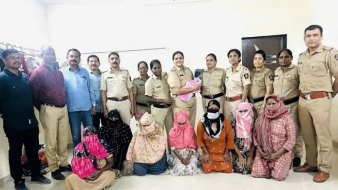 हार्मोंस देकर करते थे गोरा, फिर लाखों में बेचते थे बच्चे, मुंबई के मानव तस्करी गैंग के खतरनाक खुलासे