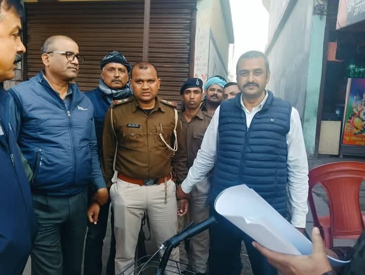 पुलिस अवर निरीक्षक रिश्वत लेते रंगे हाथ गिरफ्तार