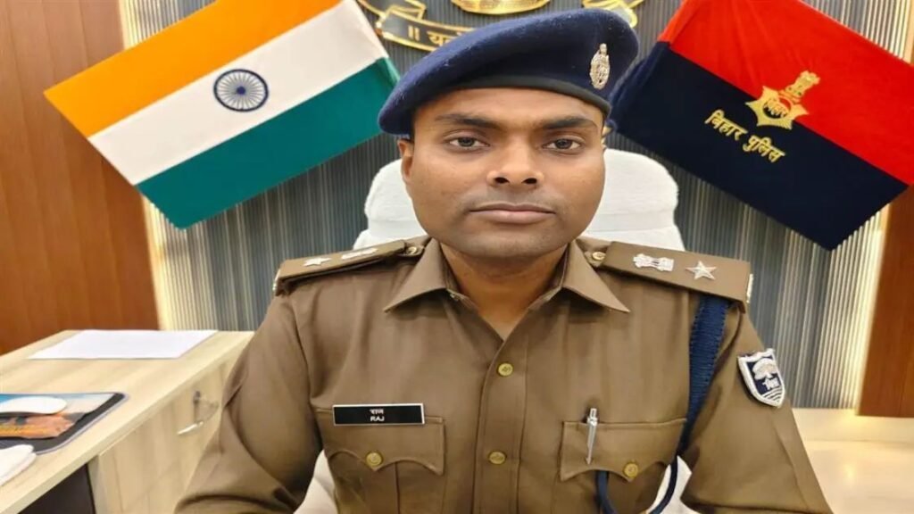 SP का बड़ा एक्शन, एक गलती पर प्रभारी को छोड़कर पूरा थाना कर दिया साफ; चालक से लेकर सभी अफसर हटाए गए