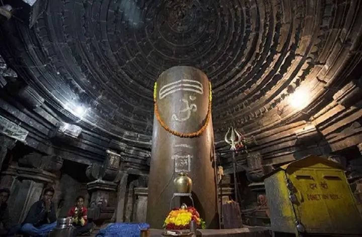 भारत के ऐसे 5 शिवलिंग जिनके आगे विज्ञान ने भी टेके घुटने; जानिए