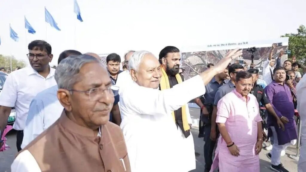 जेपी गंगा पथ के तहत बन रहे पटना साहिब रेलवे स्टेशन से पटना घाट तक संपर्क पथ के निर्माण का कार्यारंभ