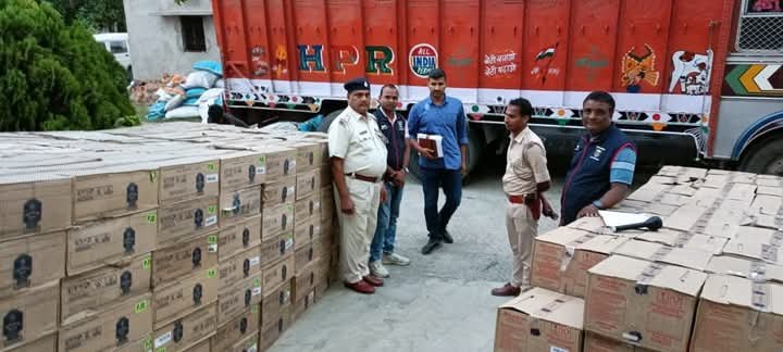 मुजफ्फरपुर में मद्यनिषेध इकाई ने साधा शराब माफियाओं पर करारा प्रहार, 7000 लीटर विदेशी शराब का जखीरा बरामद