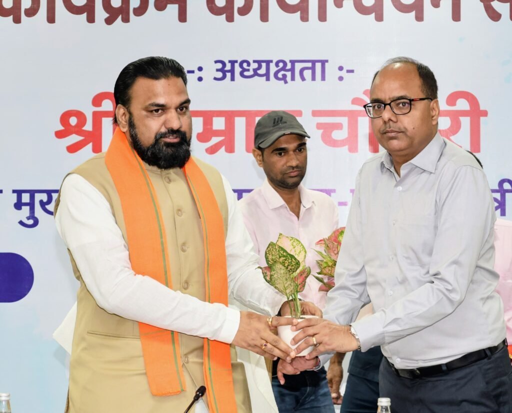 उपमुख्यमंत्री की अध्यक्षता में पटना में अहम बैठक: विकास और बाढ़ से निपटने की तैयारियों पर जोर