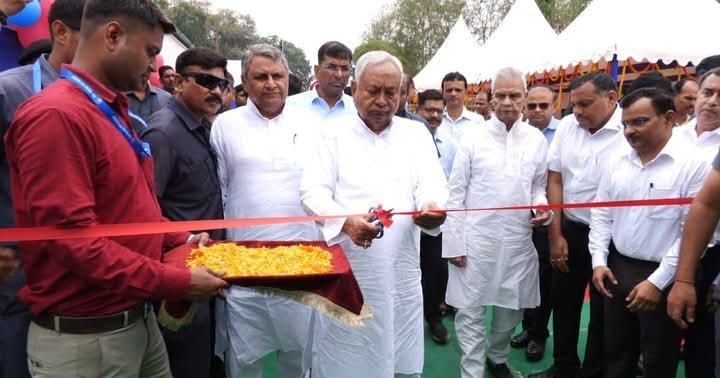 मुख्यमंत्री नीतीश कुमार ने बिक्रम लॉक कैनाल बैंक सौर ऊर्जा परियोजना का उद्घाटन किया: जल-जीवन-हरियाली अभियान को मिला नया आयाम