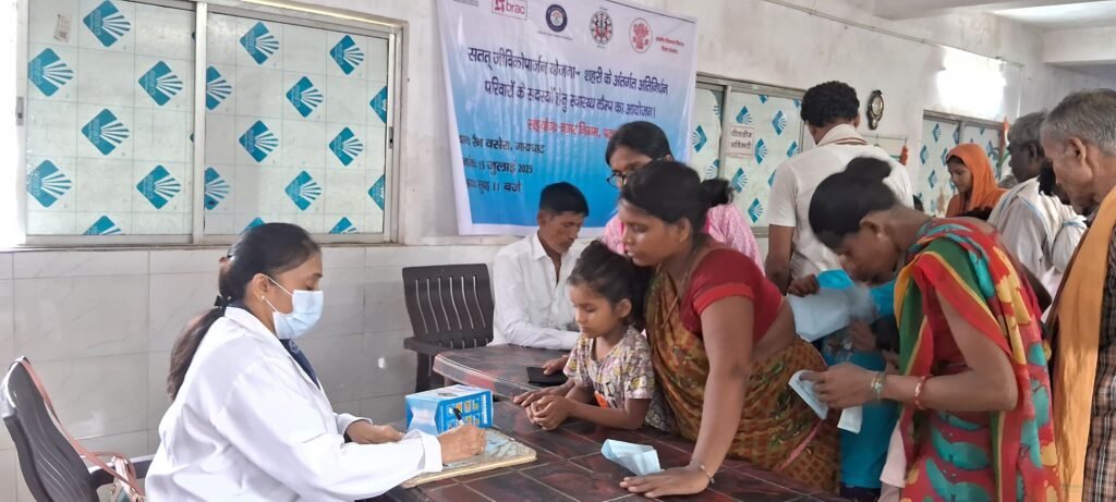 पटना में लगा सफल स्वास्थ्य शिविर: हजारों जरूरतमंदों को मिला उपचार
