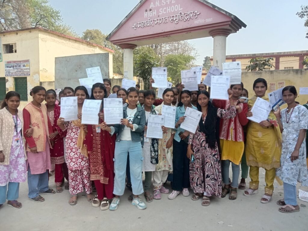 हार से हौसले तक: ‘सेकेंड चांस’ से 381 बालिकाओं ने शुरू किया शिक्षा का नया सफर