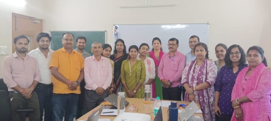 प्रथम एजुकेशन फाउंडेशन की चार दिवसीय कार्यशाला संपन्न, बोर्ड परीक्षा में फेल छात्राओं की राह होगी आसान