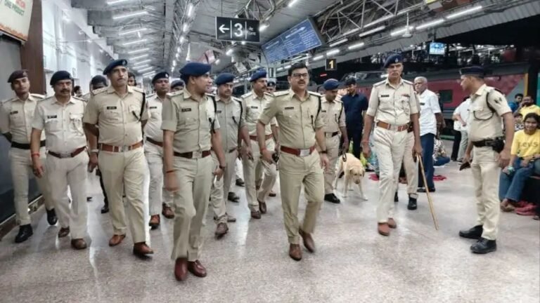 प्रधानमंत्री के आगमन को लेकर पटना जंक्शन अभेद्य किले में तब्दील, रेल एसपी ने खुद संभाली कमान