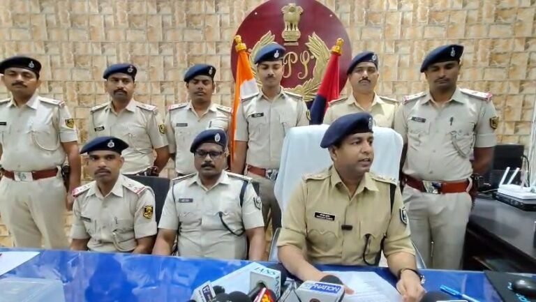 पटना: मालसलामी पुलिस की बड़ी कार्रवाई, हथियार और कारतूस के साथ 4 अपराधी गिरफ्तार